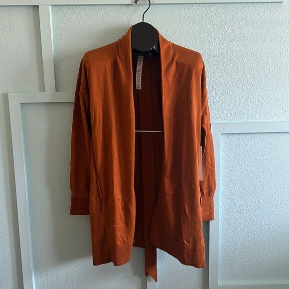 Lululemon Cotton-Cashmere Knit Wrap Size 4 NWT BUTTERNUT BROWN‎ $148 sweater - Picture 1 of 8